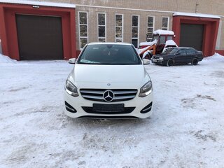 2016 Mercedes-Benz B-Класс 180 CDI II (W246) Рестайлинг, белый, 1200000 рублей, вид 3