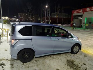 2014 Honda Freed I Рестайлинг, синий, 1045000 рублей, вид 4