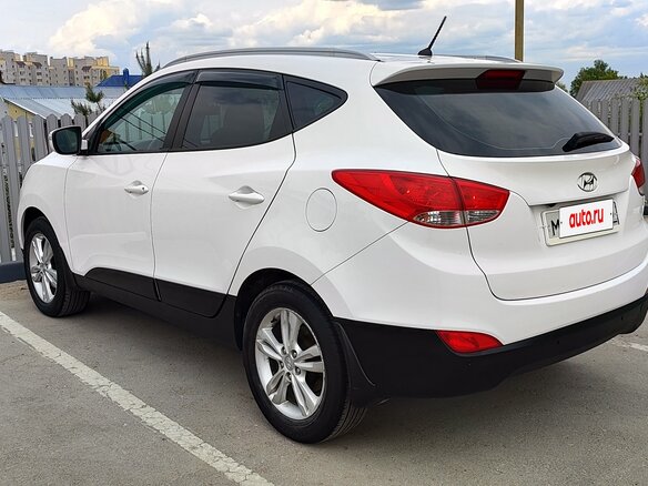 2012 Hyundai ix35 I, белый, 1175000 рублей - вид 4