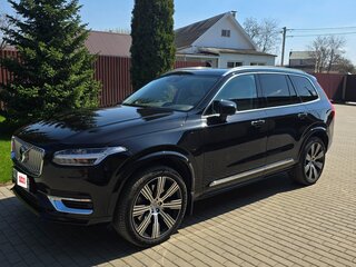 2021 Volvo XC90 Recharge II Рестайлинг 1, чёрный, 6000000 рублей, вид 2