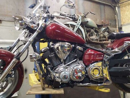 2008 Yamaha XV 1900, пурпурный, 800000 рублей, вид 1
