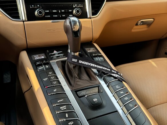 2016 Porsche Macan GTS I, синий, 4200000 рублей - вид 10