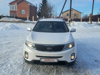 2014 Kia Sorento II Рестайлинг, белый, 2600000 рублей, вид 2