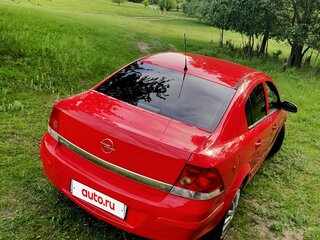 2008 Opel Astra H Рестайлинг, красный, 680000 рублей, вид 1