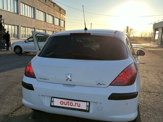 2010 Peugeot 308 I, белый, 600000 рублей, вид 3