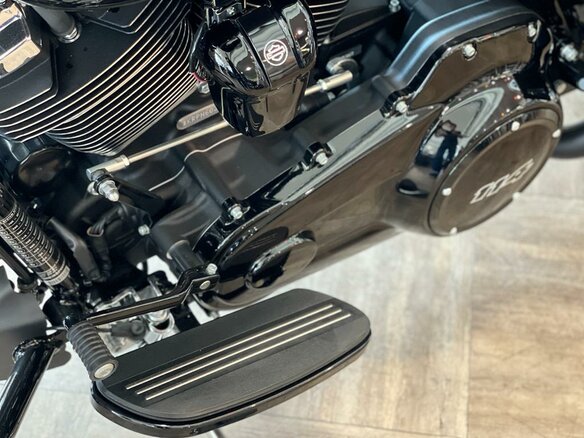 2022 Harley-Davidson Street Glide, пурпурный, 3600000 рублей - вид 18