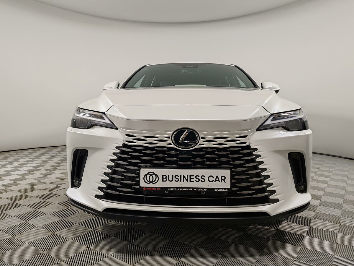Открыть фотографии: Lexus RX V