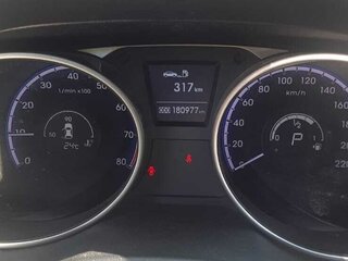 2010 Hyundai ix35 I, серебристый, 1050000 рублей, вид 5