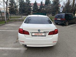 2013 BMW 5 серии 520i VI (F10/F11/F07), белый, 1850000 рублей, вид 3