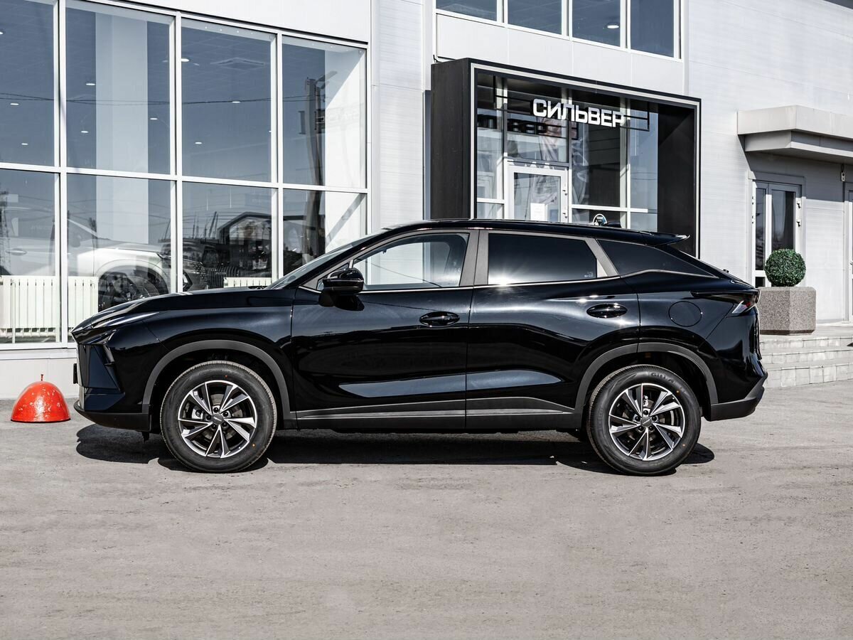 Открыть фотографии: Omoda C5 II