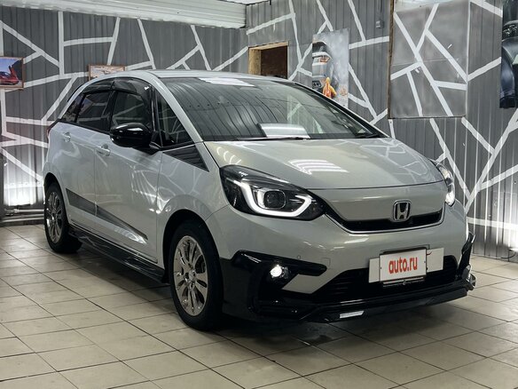 2020 Honda Fit Crosstar IV, белый, 1950000 рублей - вид 7