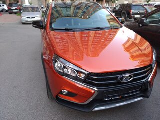 2021 Lada (ВАЗ) Vesta SW Cross I, оранжевый, 1450000 рублей, вид 1