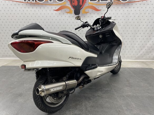 2004 Honda Forza, белый, 222000 рублей - вид 6
