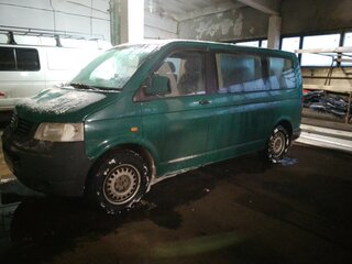 2006 Volkswagen Caravelle T5, зелёный, 1050000 рублей, вид 1