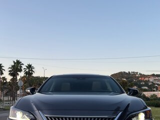 2019 Lexus ES 300h VII, серый, 4500000 рублей, вид 5