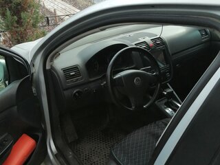 2004 Volkswagen Golf V, серебристый, 480000 рублей, вид 5