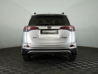 2016 Toyota RAV4 IV (XA40) Рестайлинг, серебристый, 2513000 рублей, вид 4