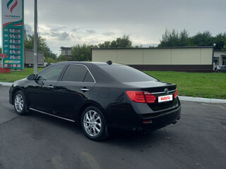 2011 Toyota Camry VII (XV50), чёрный, 1650000 рублей, вид 3