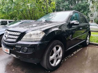 2008 Mercedes-Benz M-Класс 280 II (W164), чёрный, 1400000 рублей, вид 2