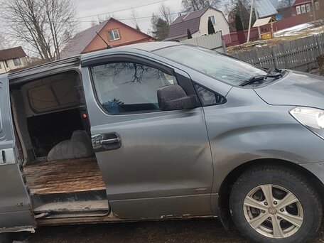 2008 Hyundai Grand Starex, серый, 800000 рублей, вид 1