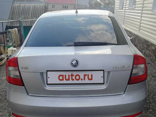 2011 Skoda Octavia DSG7 II (A5) Рестайлинг, серебристый, 650000 рублей, вид 4