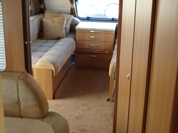 2011 Swift Challenger, белый, 1178759 рублей - вид 11