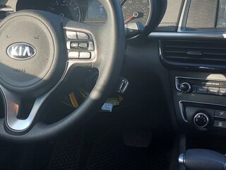 2017 Kia Optima IV, белый, 1450000 рублей, вид 3
