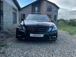 2011 Mercedes-Benz E-Класс 200 7G-Tronic IV (W212, S212, C207), чёрный, 1350000 рублей, вид 2