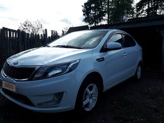 2013 Kia Rio III, белый, 970000 рублей, вид 1