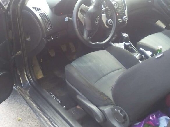 2011 Kia Ceed I Рестайлинг, чёрный, 650000 рублей - вид 3