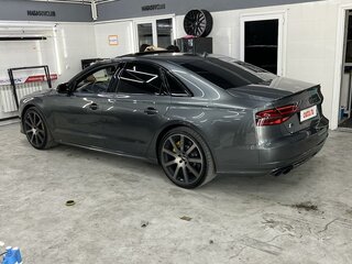 2016 Audi S8 III (D4) Рестайлинг, серый, 5000000 рублей, вид 2