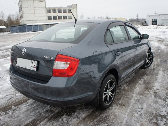 2015 Skoda Rapid I, серый - вид 2
