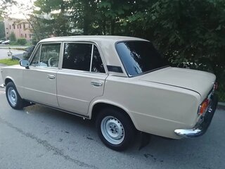 1983 Lada (ВАЗ) 2101, бежевый, 180000 рублей, вид 4