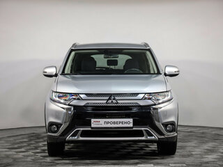 2019 Mitsubishi Outlander III Рестайлинг 3, серебристый, 1749777 рублей, вид 2