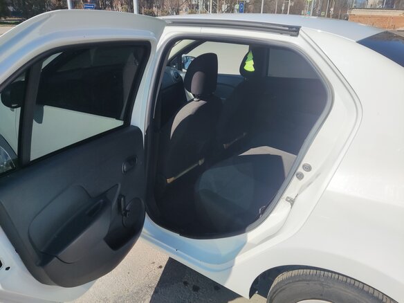 2019 Renault Logan II Рестайлинг, белый, 580000 рублей - вид 11