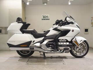 2019 Honda GL 1800 Gold Wing, белый, 1693000 рублей, вид 1