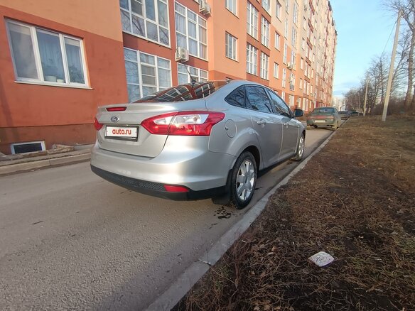 2011 Ford Focus III, серебристый, 1050000 рублей - вид 9