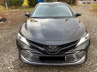2018 Toyota Camry VIII (XV70), чёрный, 3250000 рублей, вид 1