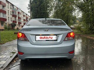 2012 Hyundai Solaris I, серый, 680000 рублей, вид 5