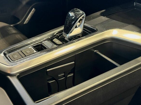 2026 Haval Jolion I Рестайлинг, чёрный, 2499000 рублей - вид 34