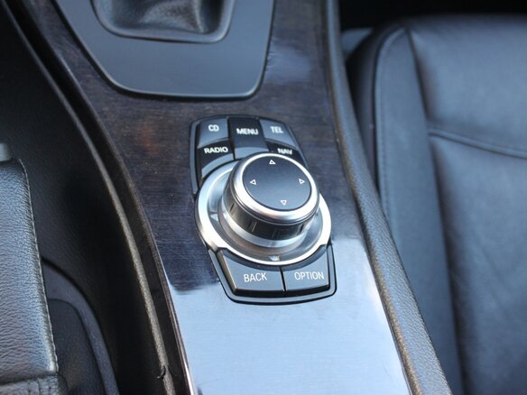 2012 BMW 3 серии 320i V (E90/E91/E92/E93) Рестайлинг, белый - вид 27