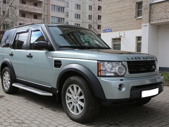 2007 Land Rover Discovery III, серебристый - вид 1
