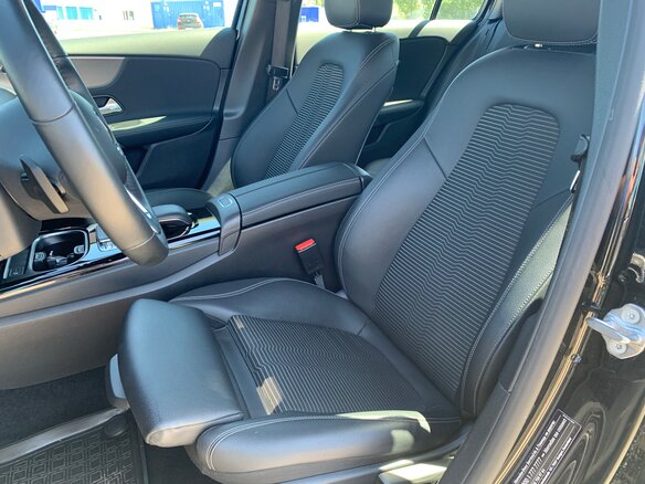 2019 Mercedes-Benz A-Класс 200 IV (W177), чёрный, 3400000 рублей - вид 14