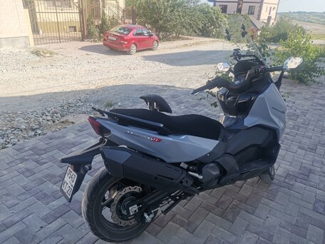 2023 Sym Maxsym TL 500, серый, 710000 рублей, вид 2