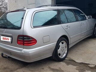 2001 Mercedes-Benz E-Класс 320 II (W210, S210) Рестайлинг, серый, 1650000 рублей, вид 2