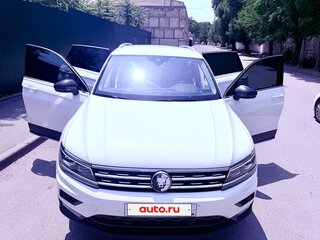2019 Volkswagen Tiguan II, белый, 3300000 рублей, вид 4