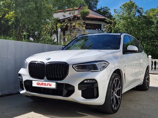 2020 BMW X5 45e IV (G05/G18), белый, 7900000 рублей, вид 1