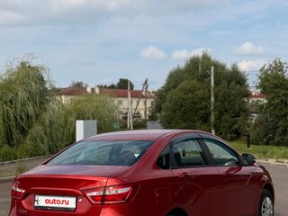 2017 Lada (ВАЗ) Vesta I, красный, 900000 рублей, вид 4