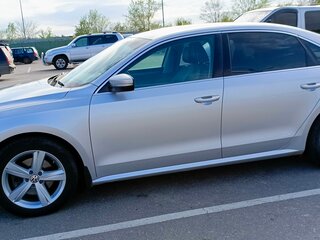 2014 Volkswagen Passat (North America and China) I, серебристый, 1210000 рублей, вид 2