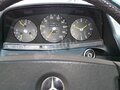 1979 Mercedes-Benz W123 200, жёлтый - вид 3